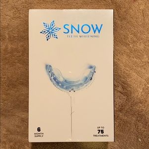 Brand new Snow teeth whitening kit